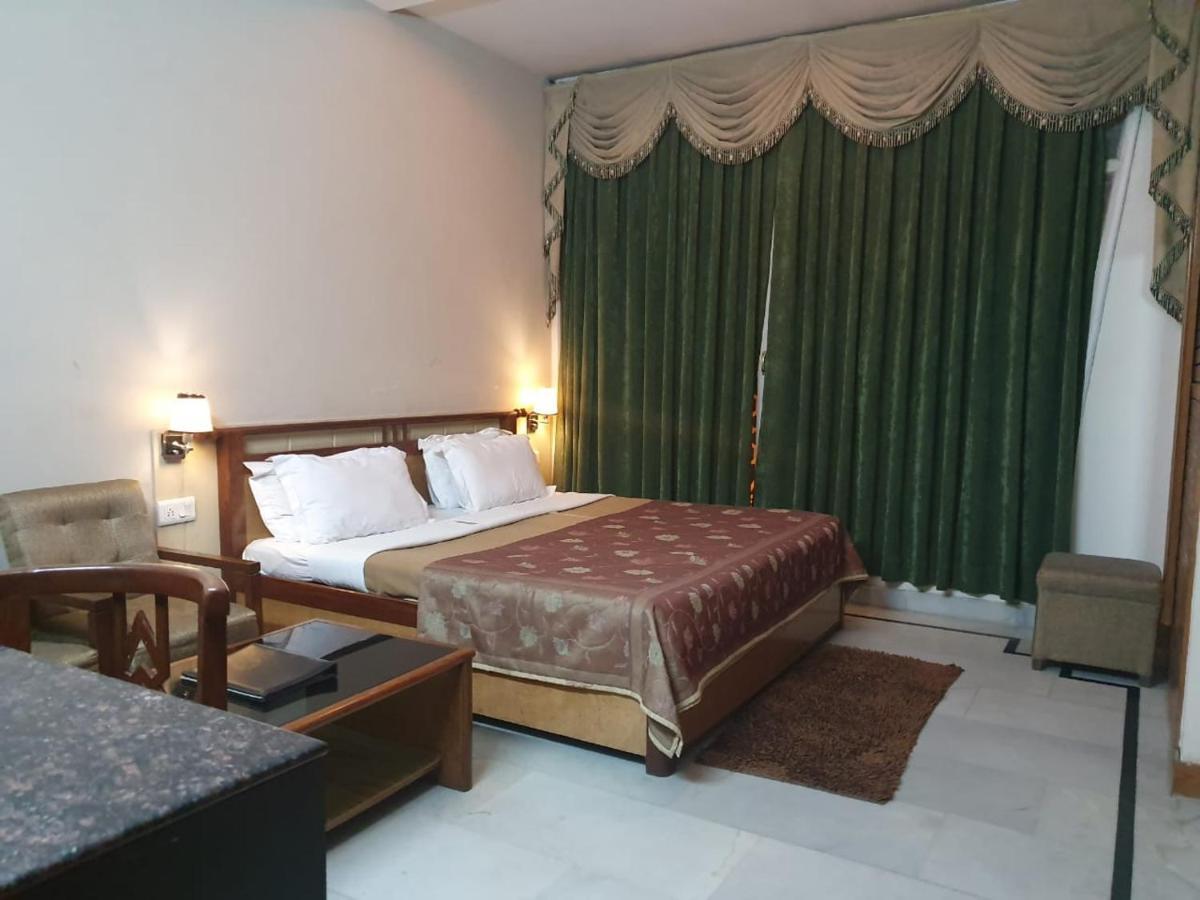 Hotel Corbett Kingdom Rāmnagar Eksteriør bilde