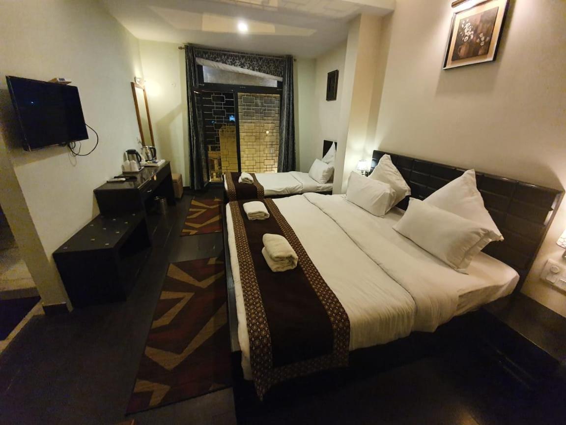 Hotel Corbett Kingdom Rāmnagar Eksteriør bilde